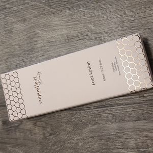 Empow{her} Beauty Foot Lotion